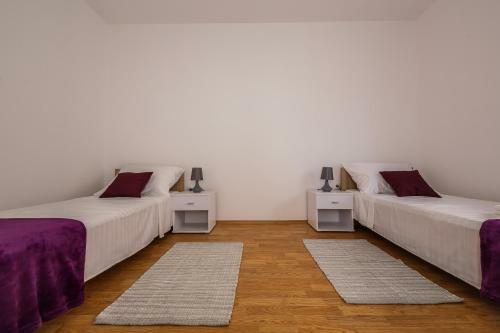 Apartments Rose - Ru?a