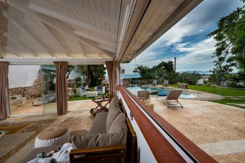 Villa Con Piscina Annarita Milazzo
