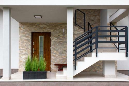 Pokoje Go?cinne 4 Pory Roku