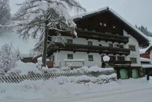 Hostal Haus L�rchenbrunn