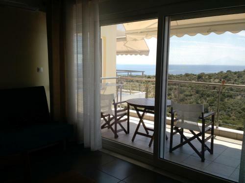 Above The Sea Apartments