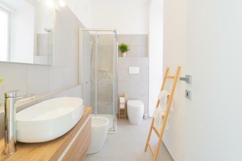 The Little Prince Apartment By Rent All Como