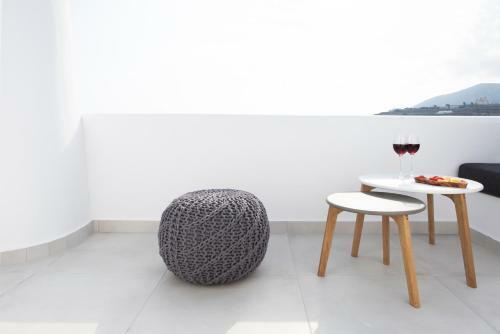 White Orchid Luxury Apartments