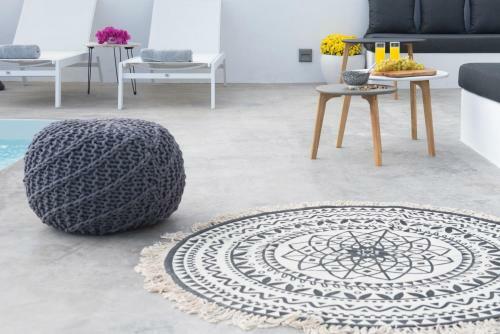 White Orchid Luxury Apartments