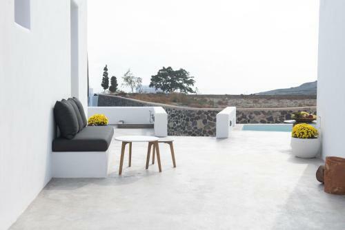White Orchid Luxury Apartments