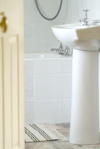 Sharamore House B&B