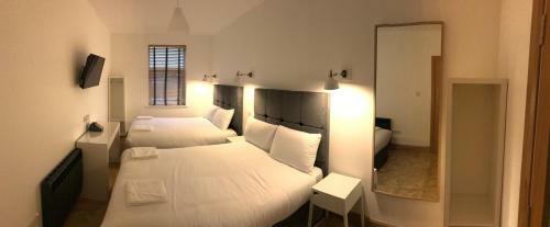 Aparthotel Glenoaks Apartments