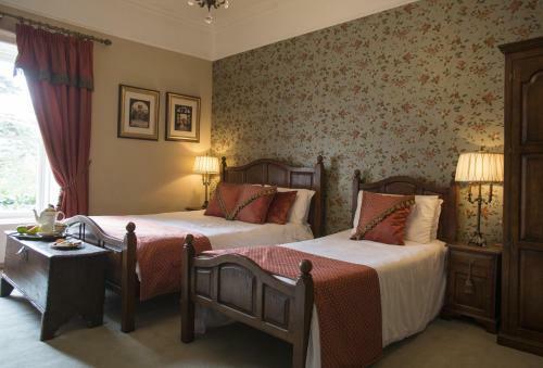 Raheen House Hotel