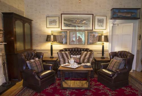 Raheen House Hotel