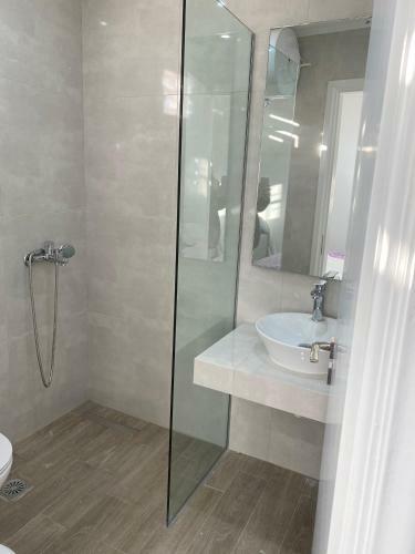 Apartamento Louvros Luxury Suittes