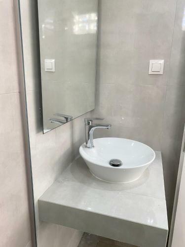Apartamento Louvros Luxury Suittes