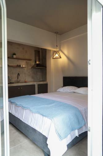 Aelia Boutique Apartments & Rooms