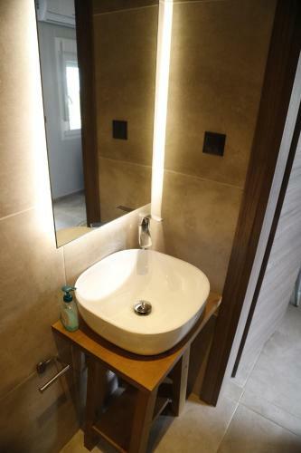 Aelia Boutique Apartments & Rooms