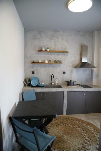 Aelia Boutique Apartments & Rooms