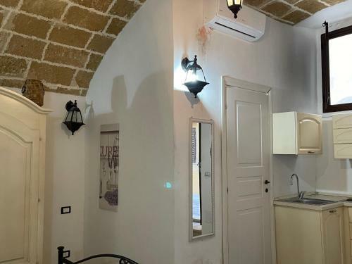 White Rooms Gallipoli
