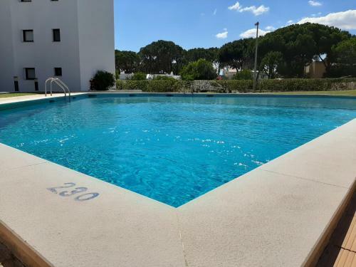 Apartamento Tenis Golfmar 409a - Pool View