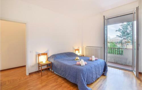Stunning Apartment In Mondolfo With 3 Bedrooms