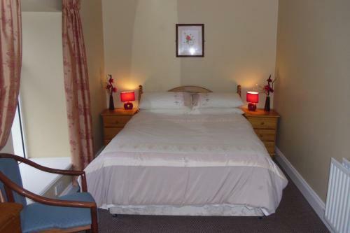 Bed & Breakfast Foleys Bar & Restaurant
