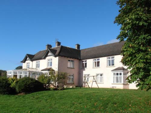 Hostal Riversdale Farm Guest House And Leisure Centre