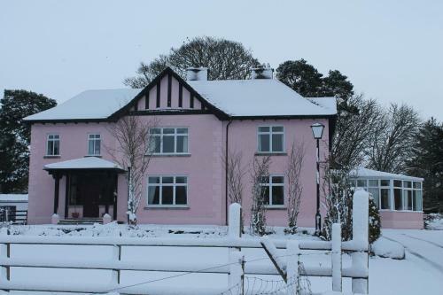 Hostal Riversdale Farm Guest House And Leisure Centre