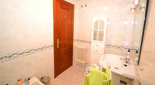 Ciudad Deportiva Apartment