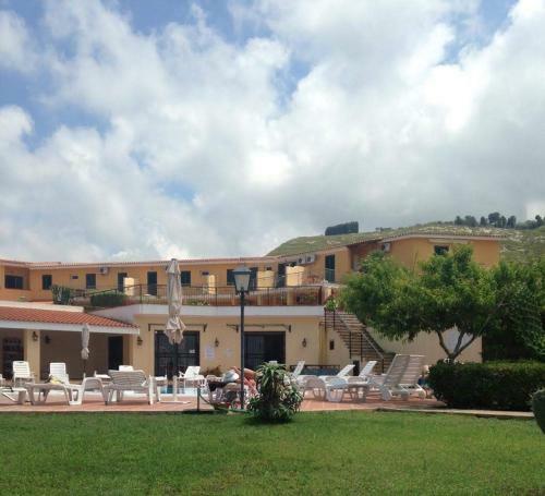Apartamento Marasusa Villaggio