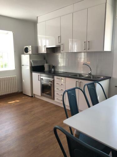 Hostal G�ndara Camino De Santiago