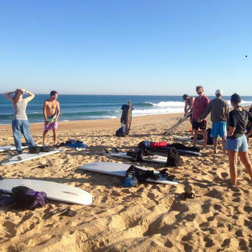 Albergue Shifting Sands Surf Camp