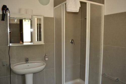 Hostal Casa Vacanze Santa Lucia