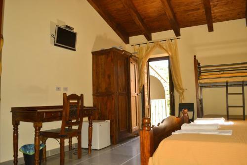 Hostal Casa Vacanze Santa Lucia