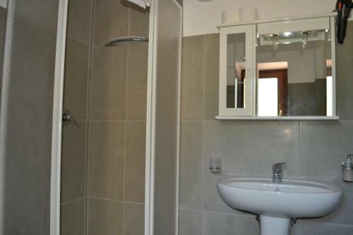Hostal Casa Vacanze Santa Lucia