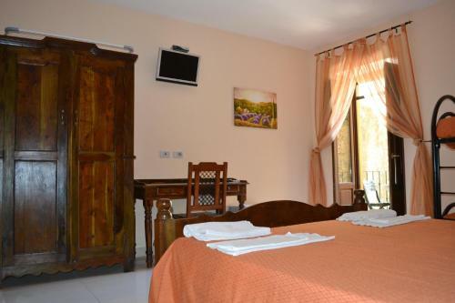 Hostal Casa Vacanze Santa Lucia