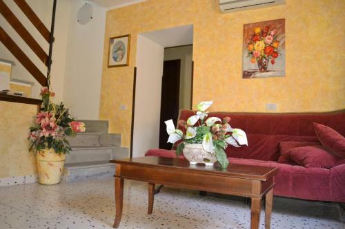 Hostal Casa Vacanze Santa Lucia