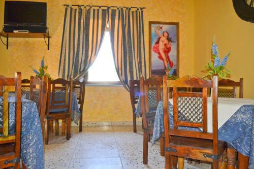 Hostal Casa Vacanze Santa Lucia