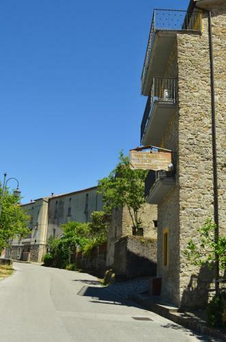 Hostal Casa Vacanze Santa Lucia