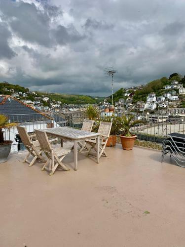 Classic Self Catering Terrace Apartment
