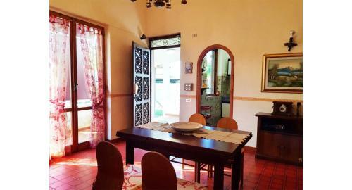 'fausty' - Villa 4/6 Posti A 300 Mt Dal Mare