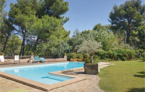 Two-bedroom Holiday Home In La Ciotat