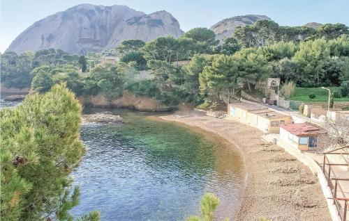 Two-bedroom Holiday Home In La Ciotat