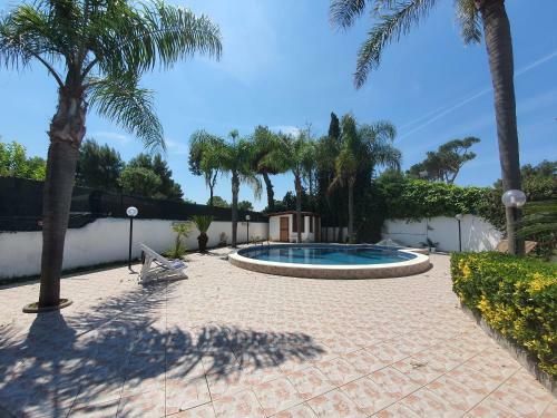 Campy - Villa Con Piscina Privata A 50 Metri Dal Mare