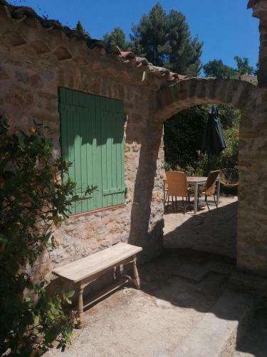 Authentique Cabanon Proven�al