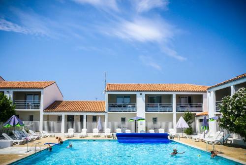 Village Vacances Passion R� La Blanche