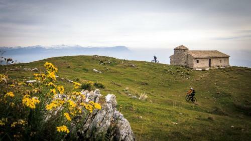 Albergue Hotel Monte Baldo