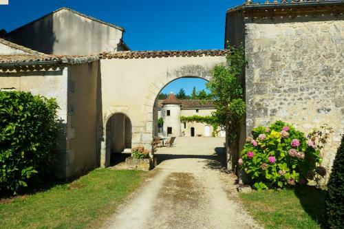Bed & Breakfast Ch�teau De La Tour Du Breuil