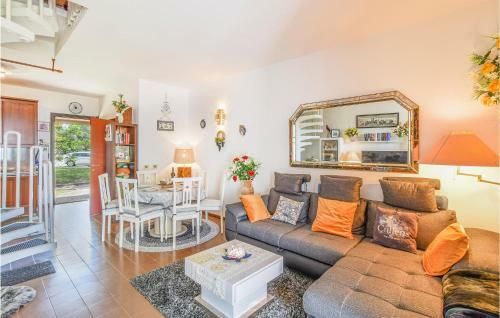 Awesome Home In Isola Albarella With 2 Bedrooms