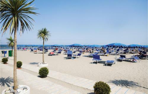 Awesome Home In Isola Albarella With 2 Bedrooms
