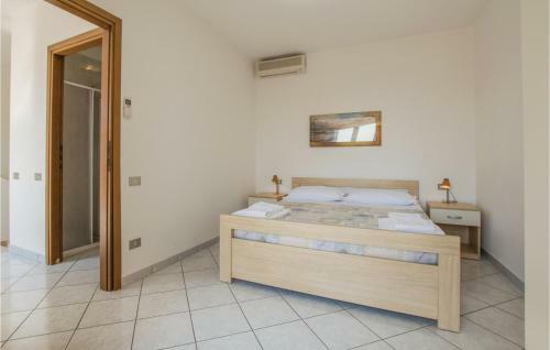 Three-bedroom Holiday Home In Albarella Ro