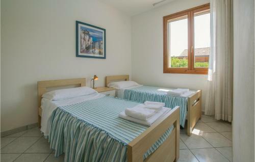 Three-bedroom Holiday Home In Albarella Ro