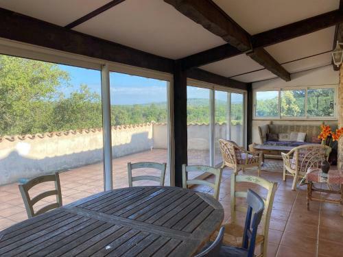 Domaine Piqueroque - Large Appartment