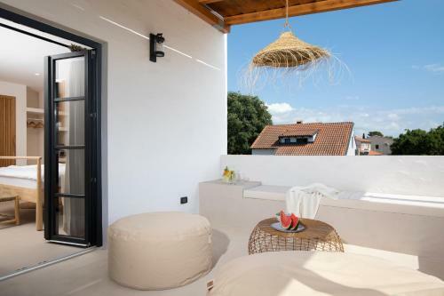 Villa Andresitas Palace - Tropical Castle With Rooftop Terrace